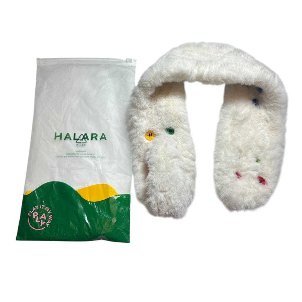 New Halara Decorative Button Scarf Fuzzy Furry one size